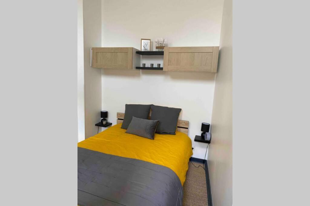 Appartement Centre De Moulins ムーラン エクステリア 写真