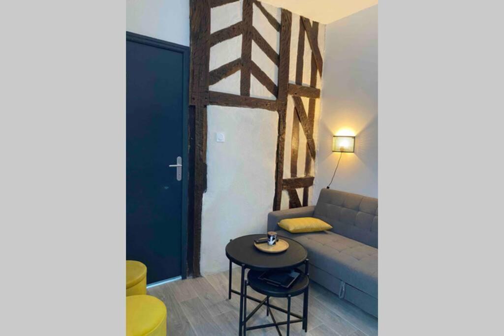 Appartement Centre De Moulins ムーラン エクステリア 写真